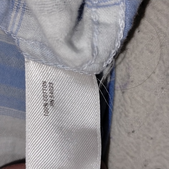 Old Navy cotton plaid shirt - Picture 4 of 8